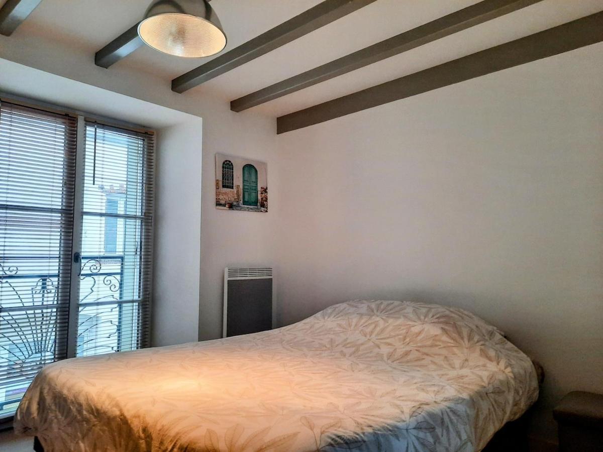 Elegante Maison De Ville Pornic Bagian luar foto